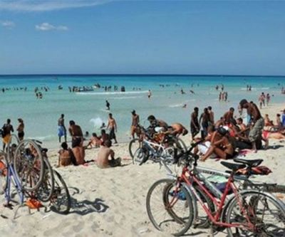 Cuba recibi en 2014 cifra rcord de 3 millones de turistas