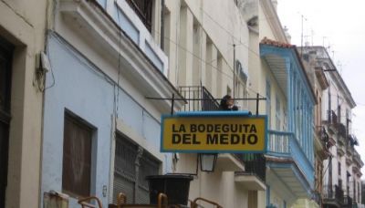 Emblemtico y bohemio restaurante cubano seduce a turistas.