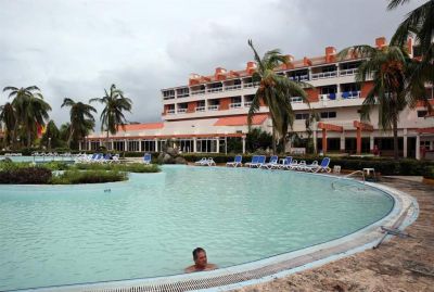 En Varadero, Irma no arruina las vacaciones a miles de turistas.