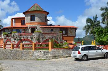 Hotel Castillo en las Nubes