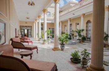 Hotel E La Sevillana