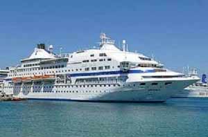 Crucero canadiense comienza bojeo turstico a Cuba
