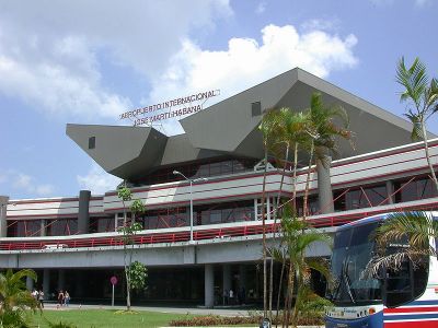 Cuba contacta con aerolneas interesadas en vuelos tursticos a la Isla.