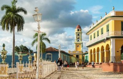 Cuba garantiza la continuidad de sus hoteles tras la salida de Meli� y otras cadenas hoteleras.