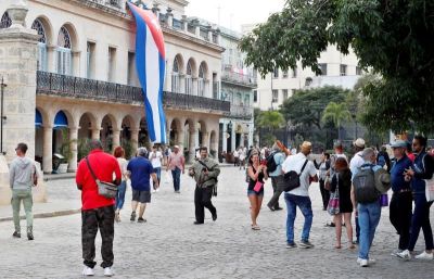 Cuba se propone recibir a 4,5 millones de turistas en 2020.