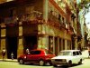 En La Habana Vieja el turismo se mezcla con la vida cotidiana
