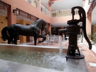 Holgun perfila su turismo de ciudad