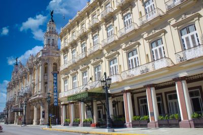 Hotel Inglaterra celebra 150 a�os como joya hist�rica y cultural del turismo en La Habana.