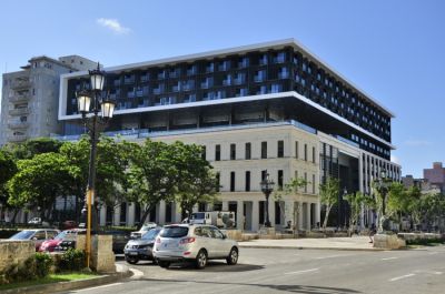 Iberostar Hoteles se queda en Cuba.