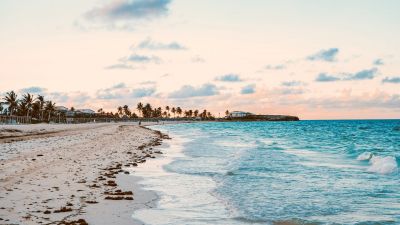 Turismo sostenible en Jardines del Rey: Un futuro verde para Cuba.